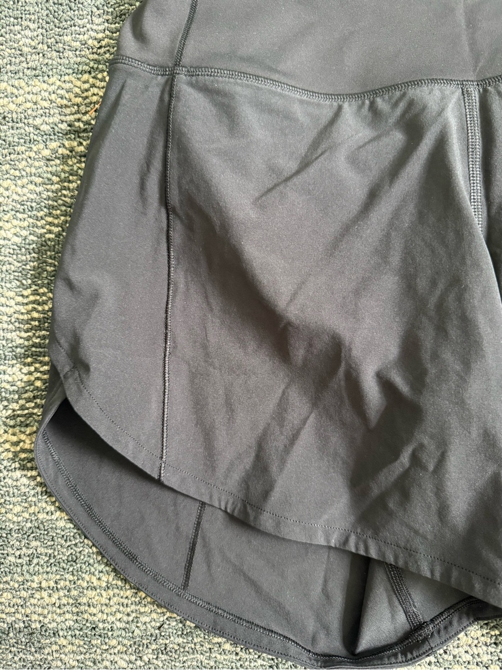 Lululemon Speed Up High-Rise Lined Shorts 6" black size 4 NWT - Picture 3 of 7